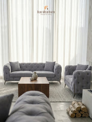 Paris Chesterfield Sofa with Tufted Details