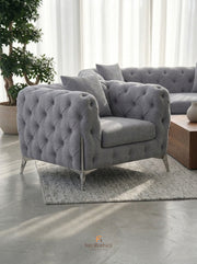 Paris Chesterfield Sofa with Tufted Details